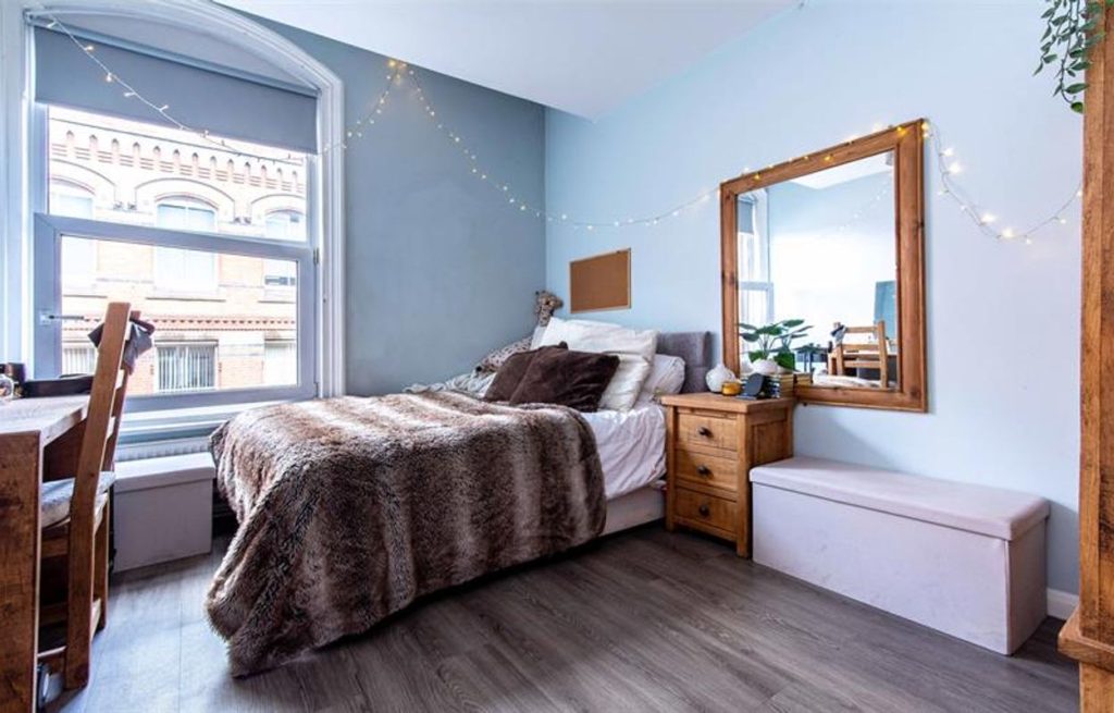Modern bedroom inside Goose Gate student accommodation in Nottingham City Centre