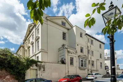 Image of Western Terrace, The Park, Nottingham, NG7