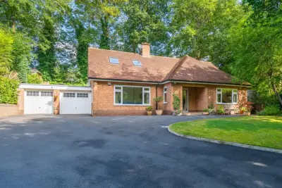 Image of Arlington Drive, Mapperley Park, NG3