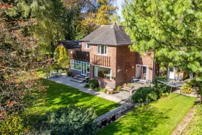 Image of Private Road, (Mapperley Park Conservation Area), NG5