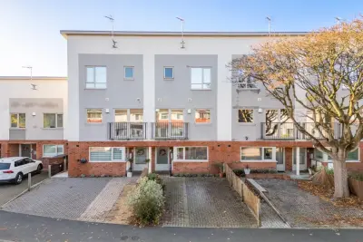 Image of Wilford Crescent West, Nottingham