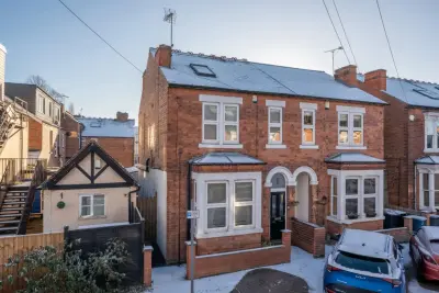 Image of Hardwick Grove, West Bridgford, Nottingham