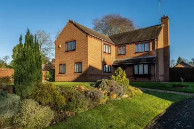 Image of Edwalton Lodge Close, Edwalton