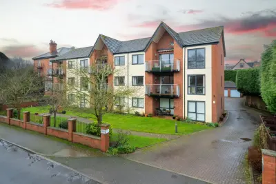 Image of Roslyn Court, Willow Wong, Burton Joyce