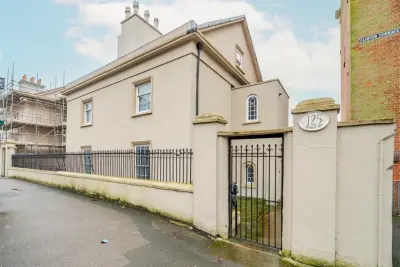 Image of Derby Road, The Park, NG7