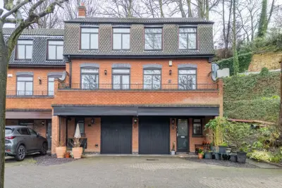 Image of Tennis Mews, Nottingham