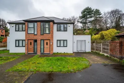 Image of Fishpond Drive, Nottingham