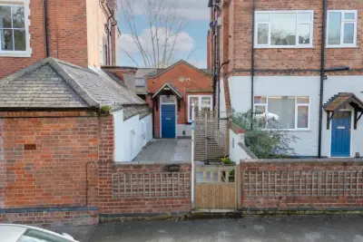 Image of Cavendish Crescent South, The Park, NG7