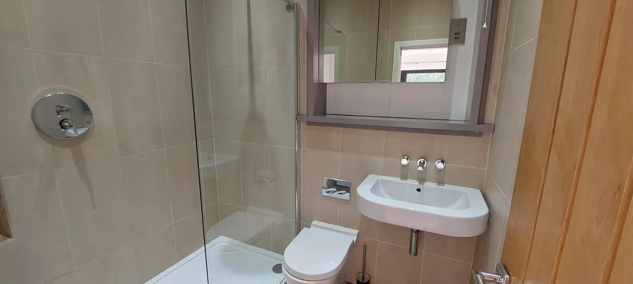 Ensuite