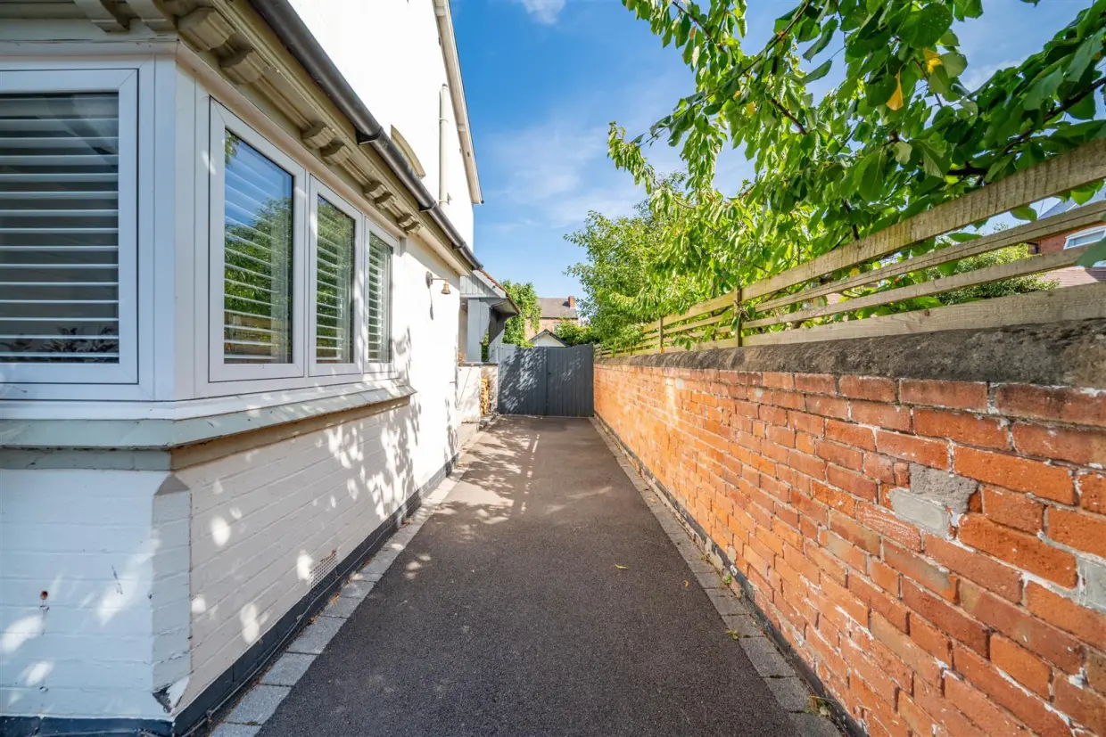 Image representing Kingston Road, West Bridgford, NG2
