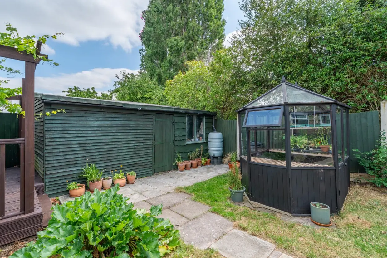 Outbuilding