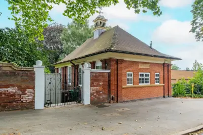 Image of Cavendish Road East, The Park