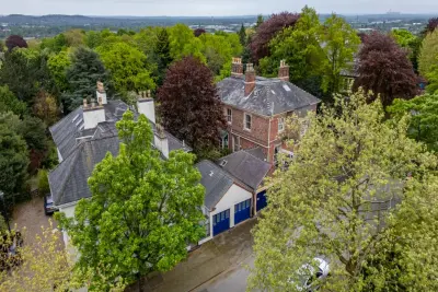 Image of Cavendish Crescent North, Nottingham