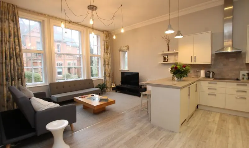 Image of Cavendish Crescent South, Gladstone Court, NG7
