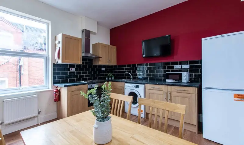 Image of Foxhall Road, Nottingham, NG7
