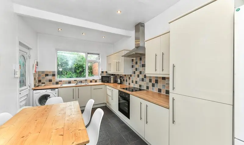 Image of 174 Rolleston Drive, Nottingham, NG7
